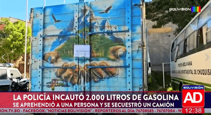 Fotografía de  Policía incauta 2.000 litros de gasolina en Chuquisaca