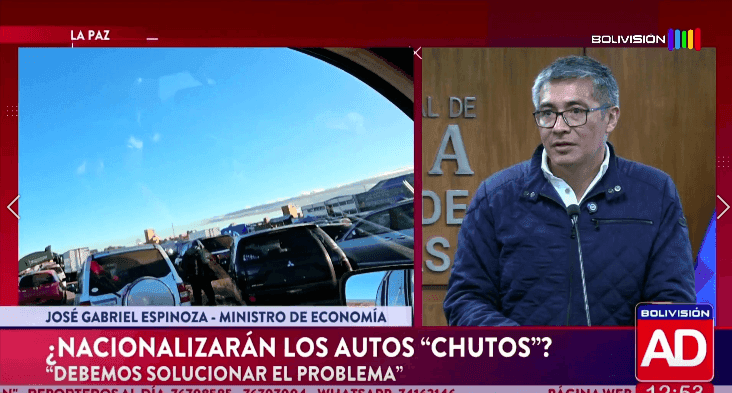 Fotografía de Ministro de Economía habló sobre la situación de los autos “chutos”