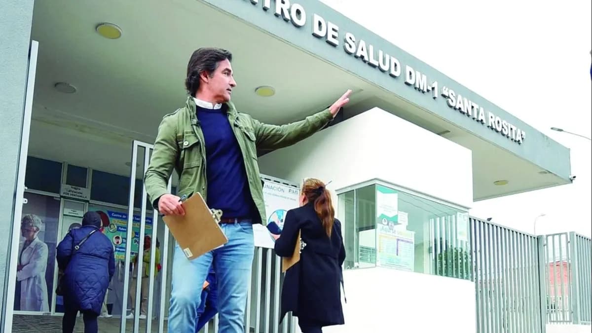 Fotografía de Alcalde de Santa Cruz anunció la destitución de 11 trabajadores de salud por inasistencia