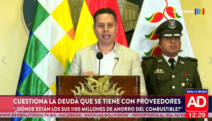 Fotografía de Edmand Lara cuestiona deuda con proveedores; pregunta por 1.100 millones de dólares