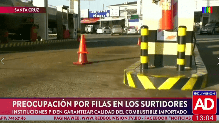 Fotografía de Preocupación en filas de surtidores en Santa Cruz; instituciones piden garantizar la calidad del combustible
