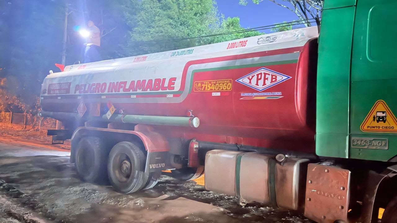 Fotografía de Cae una red que desviaba 24.000 litros de diésel en Santa Cruz