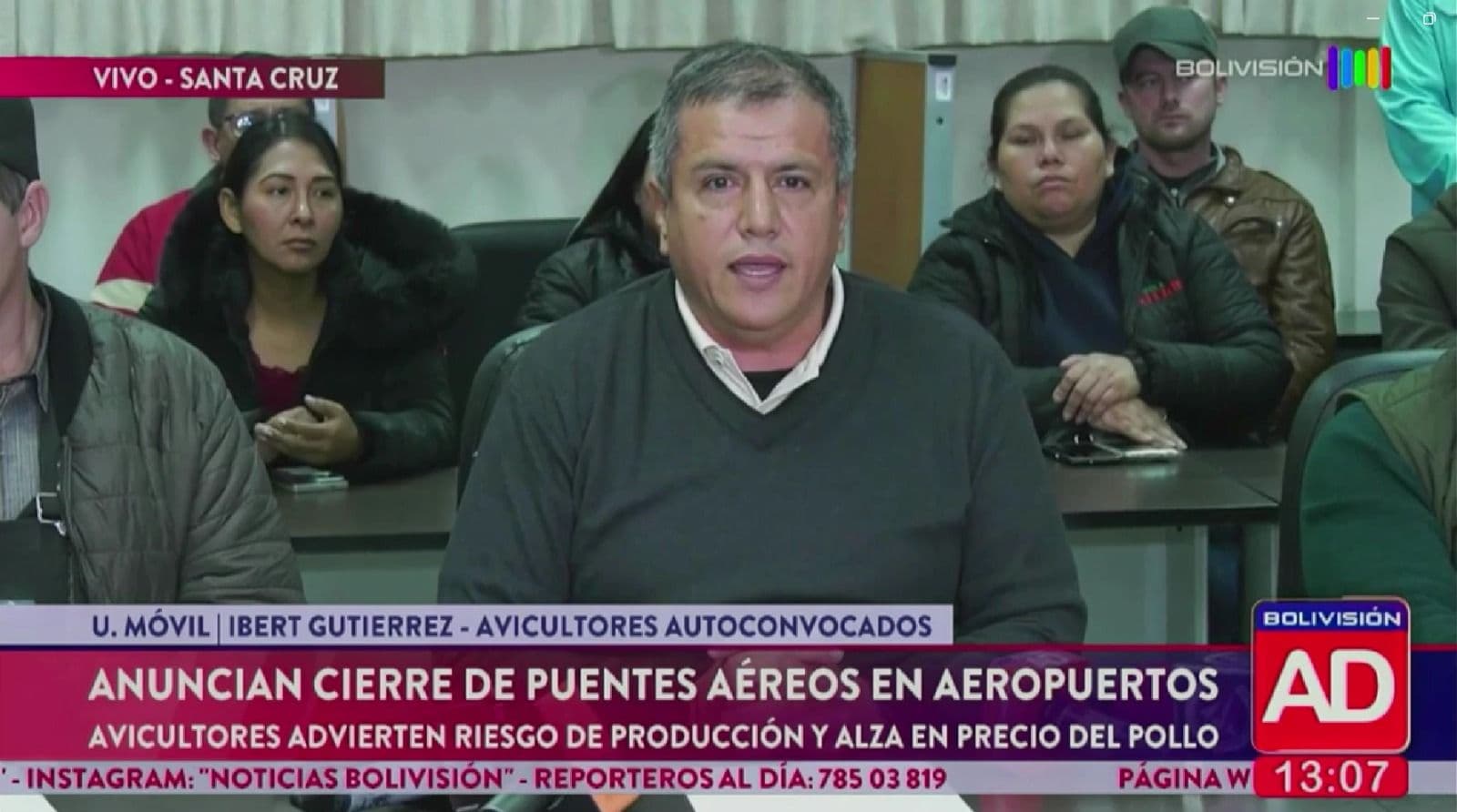 Fotografía de Avicultores dan 24 horas al Gobierno y amenazan con cerrar los aeropuertos