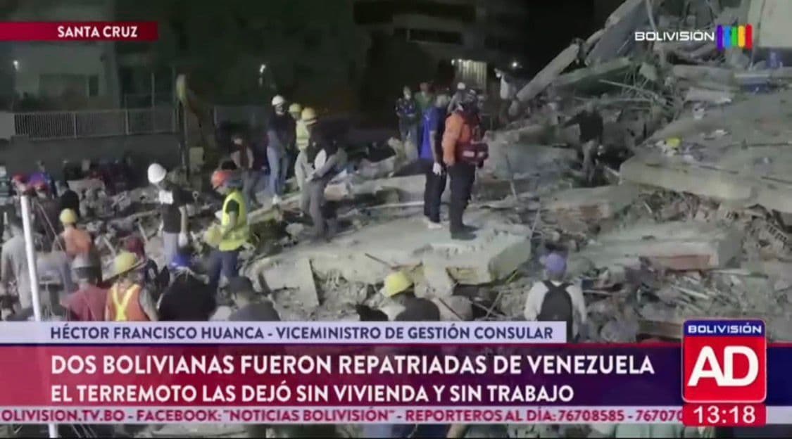 Fotografía de Dos bolivianas retornan al país tras perder sus viviendas por los terremotos en Venezuela