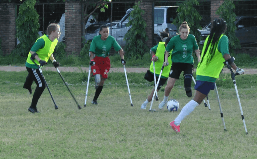 Fotografía de Guerreras sin límites: 35 futbolistas de 9 países se preparan en Santa Cruz para el Mundial de Mujeres Amputadas 2027