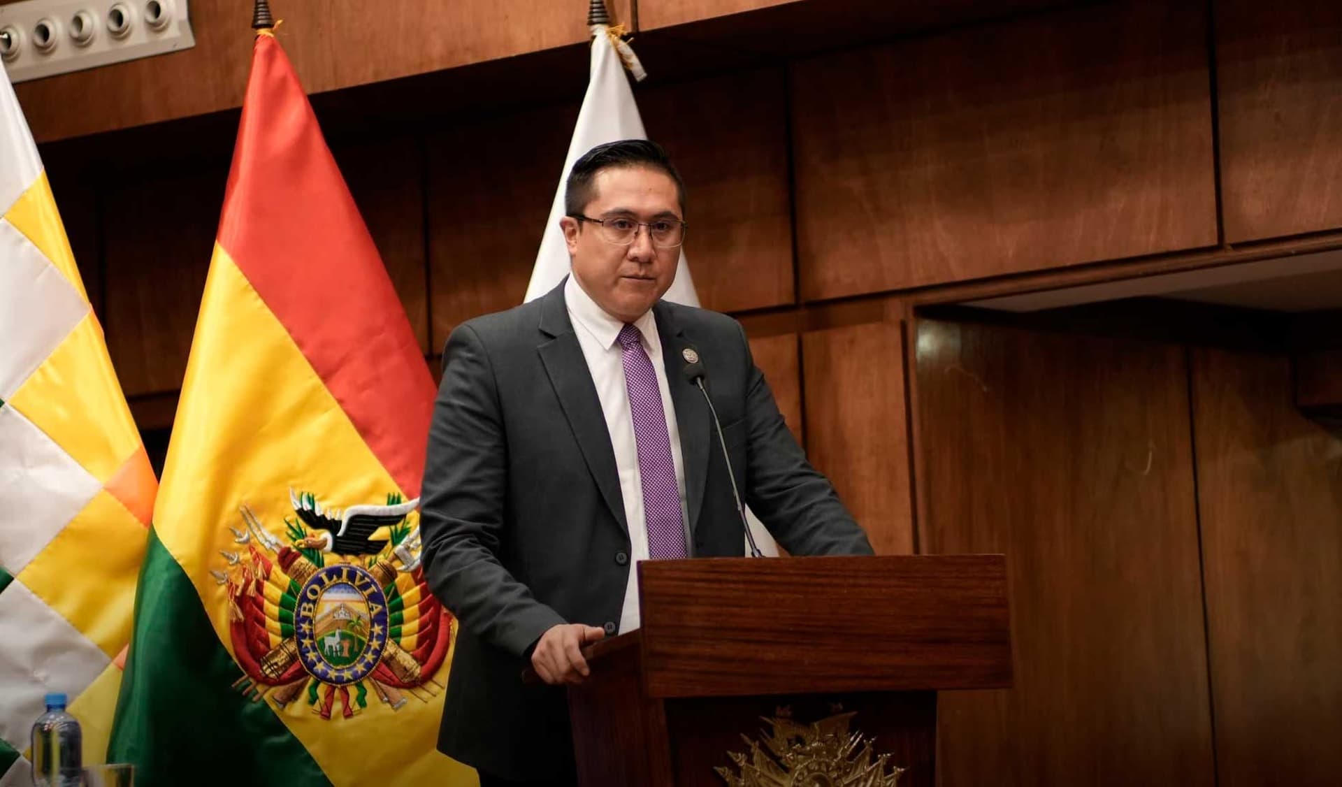 Fotografía de Gobierno anunció el cierre de entre ocho y 10 empresas públicas en los próximos meses