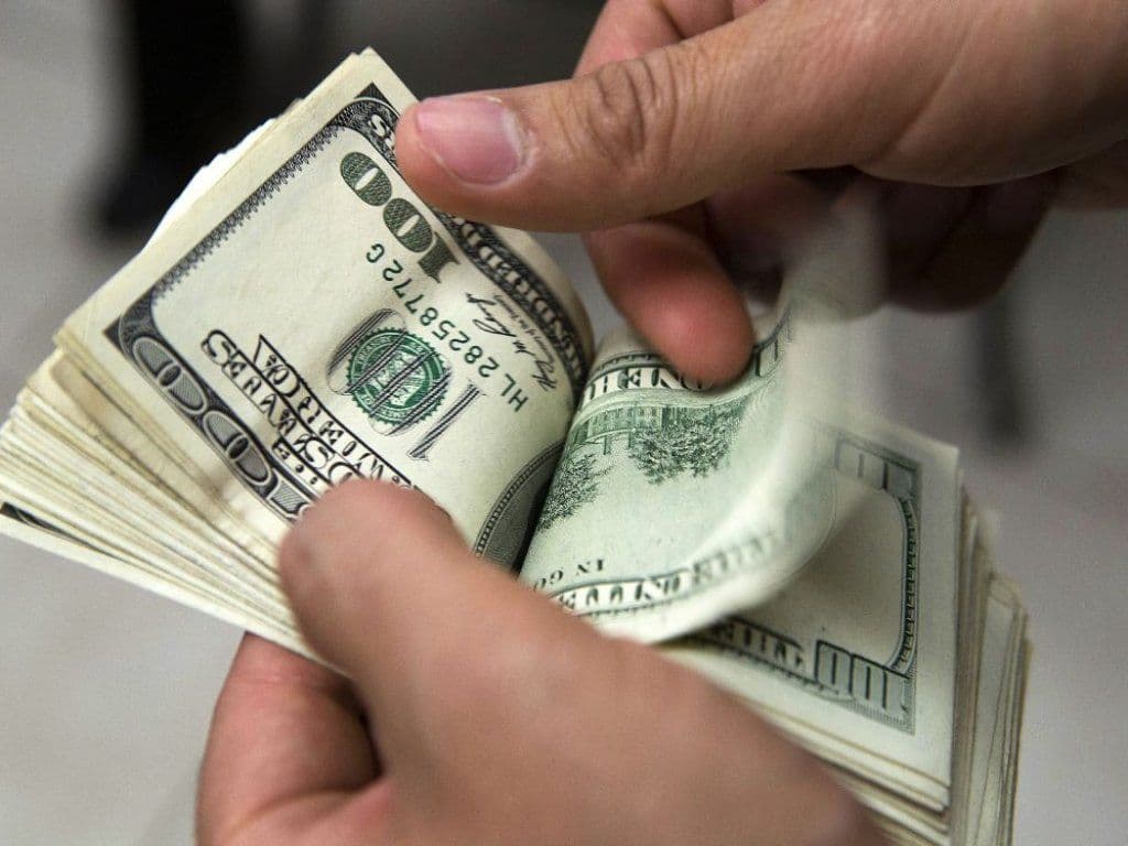Fotografía de Dólar oficial en Bs 10,50: el alza continúa y crecen las dudas sobre su impacto