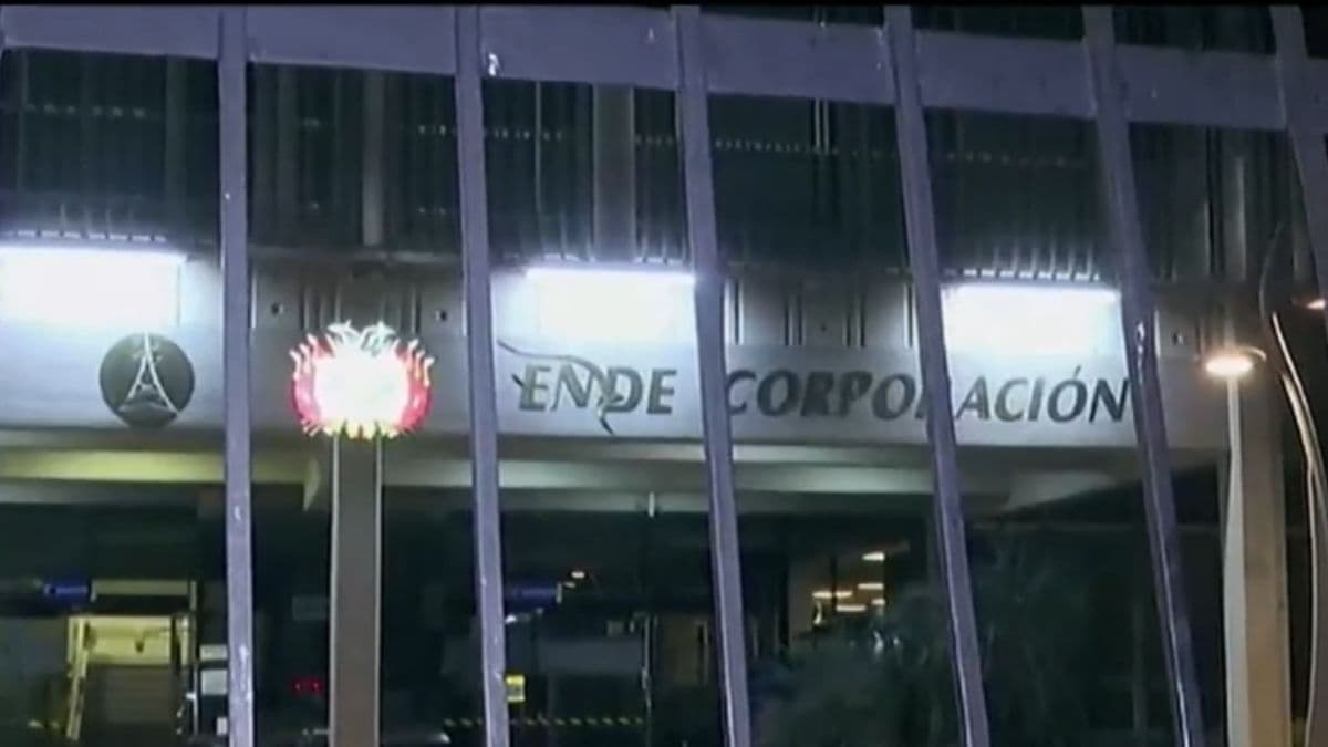Fotografía de Reportan corte de energía eléctrica en el Trópico de Cochabamba