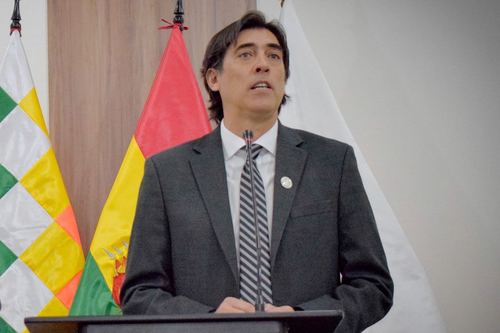 Zamora defiende eliminación de la subvención al diésel: “Le hubiera tocado al gobierno que sea”