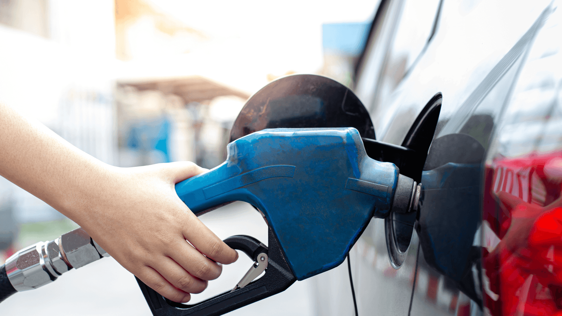 Fotografía de Diésel y gasolina importada se vende con nuevos precios