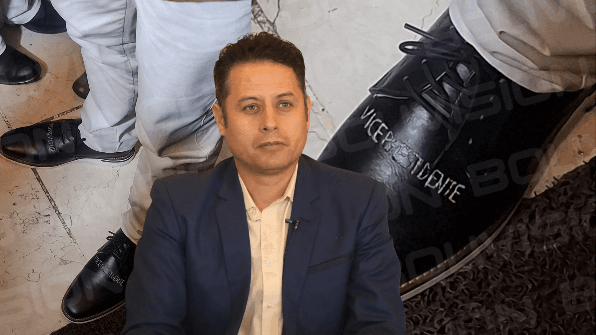 Fotografía de El detalle en los zapatos de Edmand Lara que llamó la atención