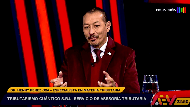 Fotografía de Henry Pérez presentó su propuesta sobre tributismo cuántico en la Feria del Libro