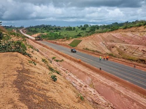 Bolivia renegocia $us 500 millones con el Banco Mundial para impulsar corredores bioceánicos