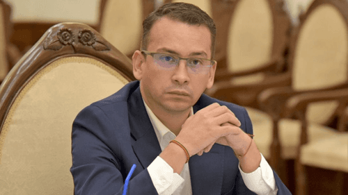 Romer Saucedo presenta su renuncia a la presidencia del Tribunal Supremo de Justicia