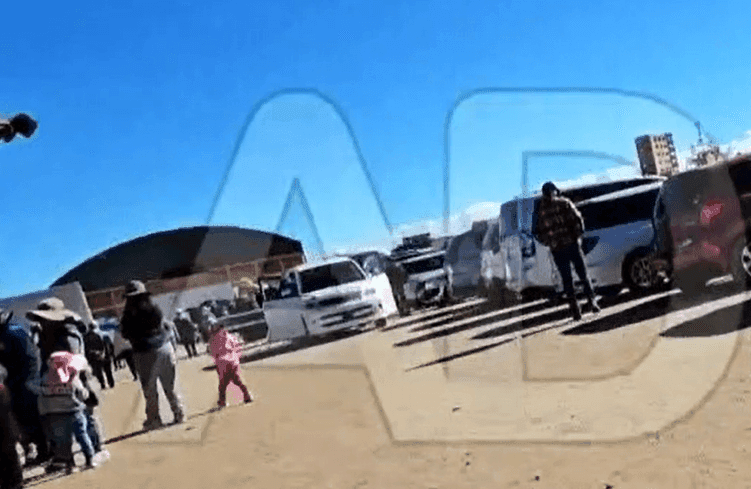 Fotografía de El negocio de los autos chutos en Patacamaya al descubierto así opera uno de los mercados más grandes del país