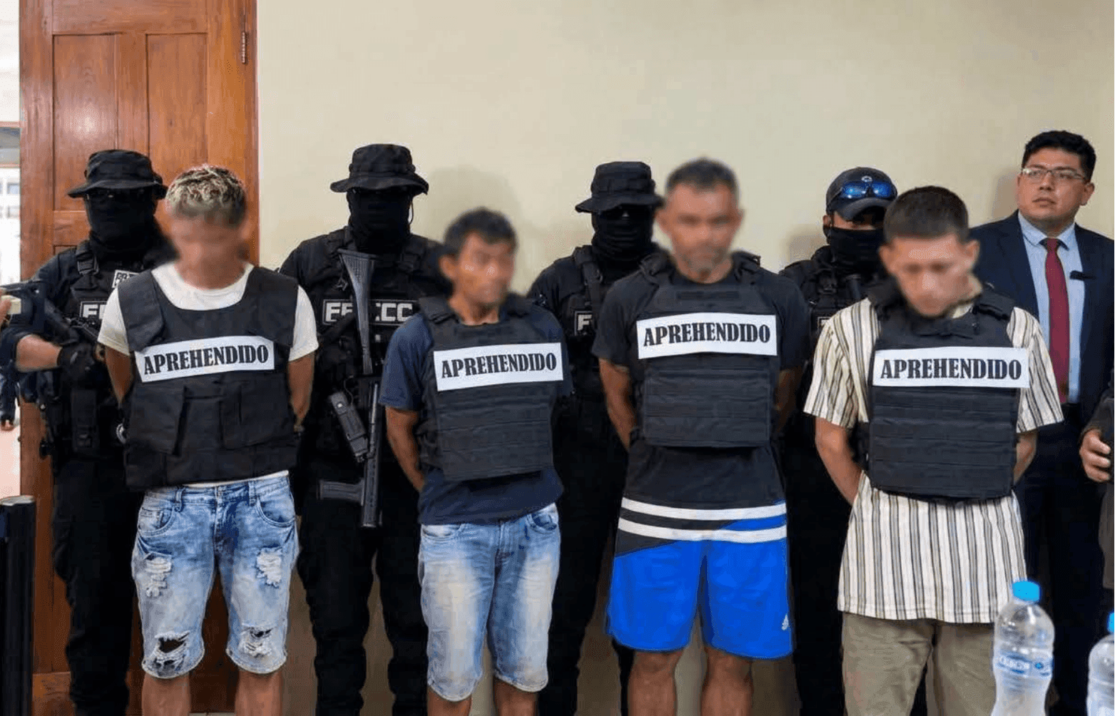 Fotografía de Cuatro miembros del Comando Vermelho fueron aprehendidos en Riberalta tras un asesinato