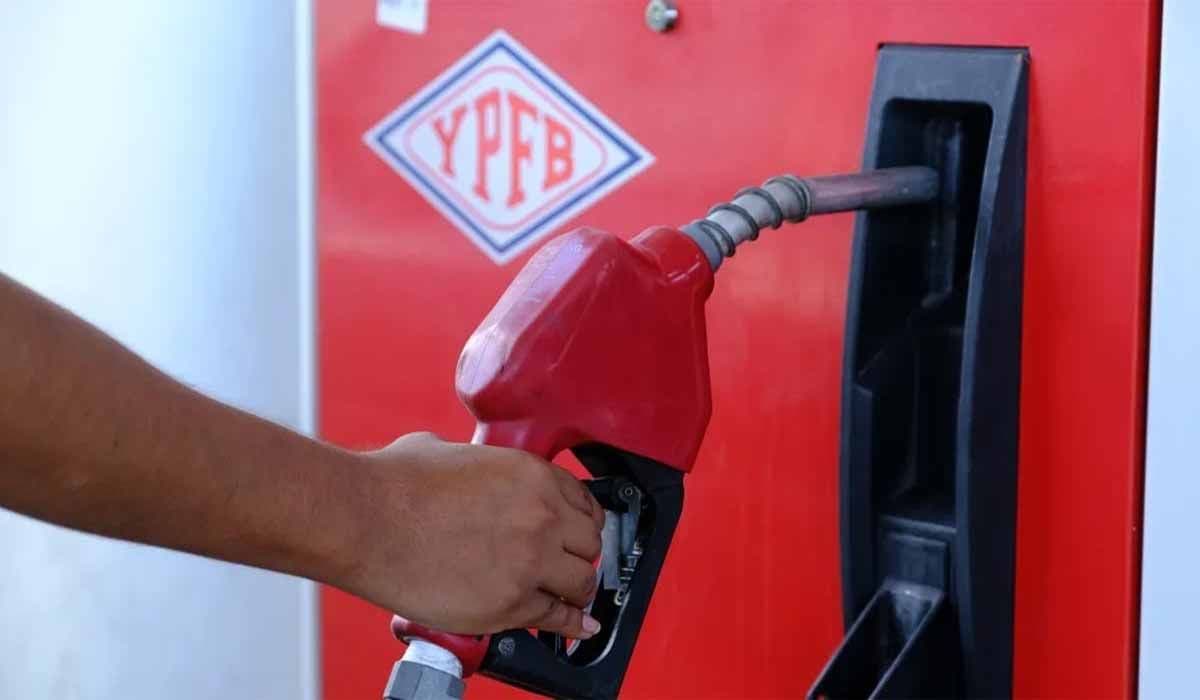 Fotografía de Gobierno descartó abrogar el Decreto 5676 y defendió el precio del diésel para grandes consumidores