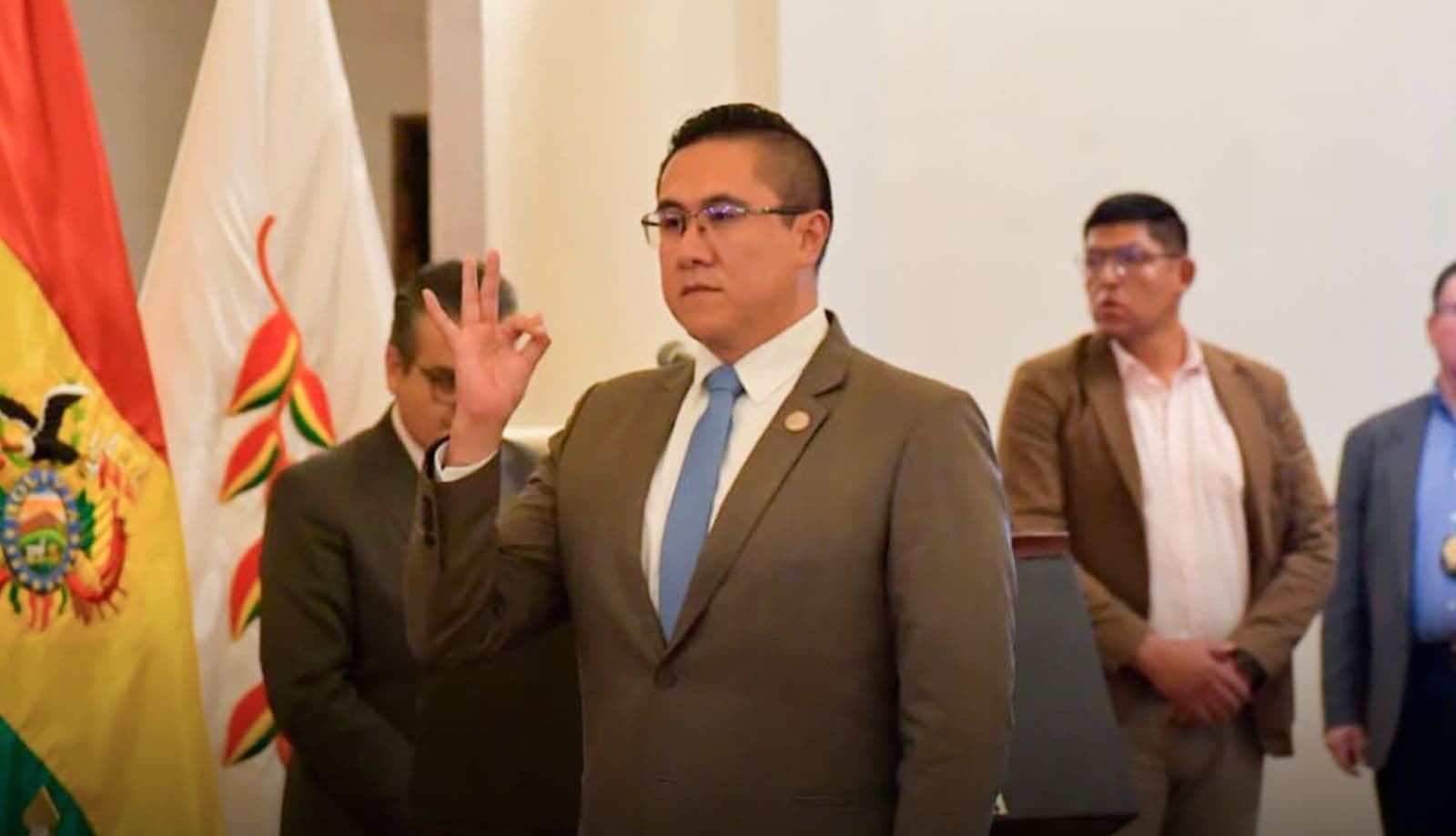 Fotografía de Christian Morales Burgos asume como nuevo ministro de Economía de Rodrigo Paz