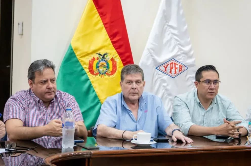 Fotografía de Gobierno y cisterneros firman acuerdo