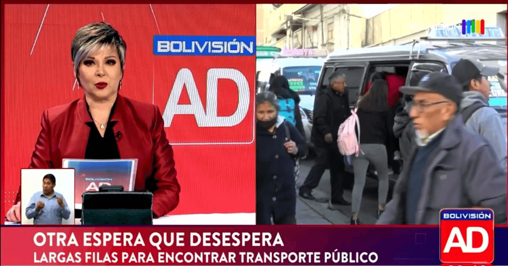 Fotografía de Ciudadanos en La Paz esperan hasta 40 minutos para acceder al transporte público