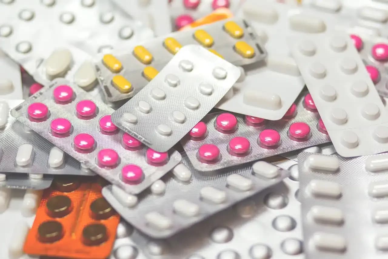 Fotografía de Industria farmacéutica alerta por dificultades en su producción tras el nuevo tipo de cambio del dólar