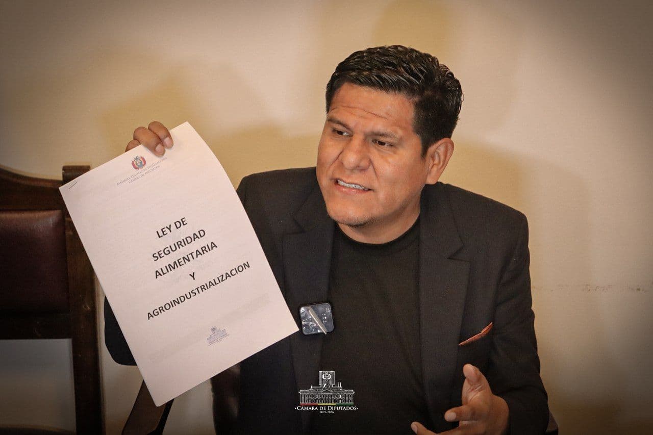 Fotografía de ¿Bs 5.000 de salario mínimo? Diputado de Alianza Popular propone incremento para reactivar la economía