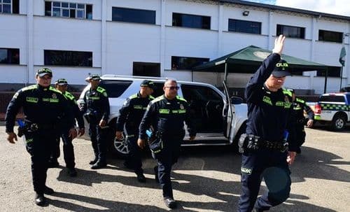 EE. UU. y Colombia capacitan a la Policía Boliviana en protección de altos dignatarios
